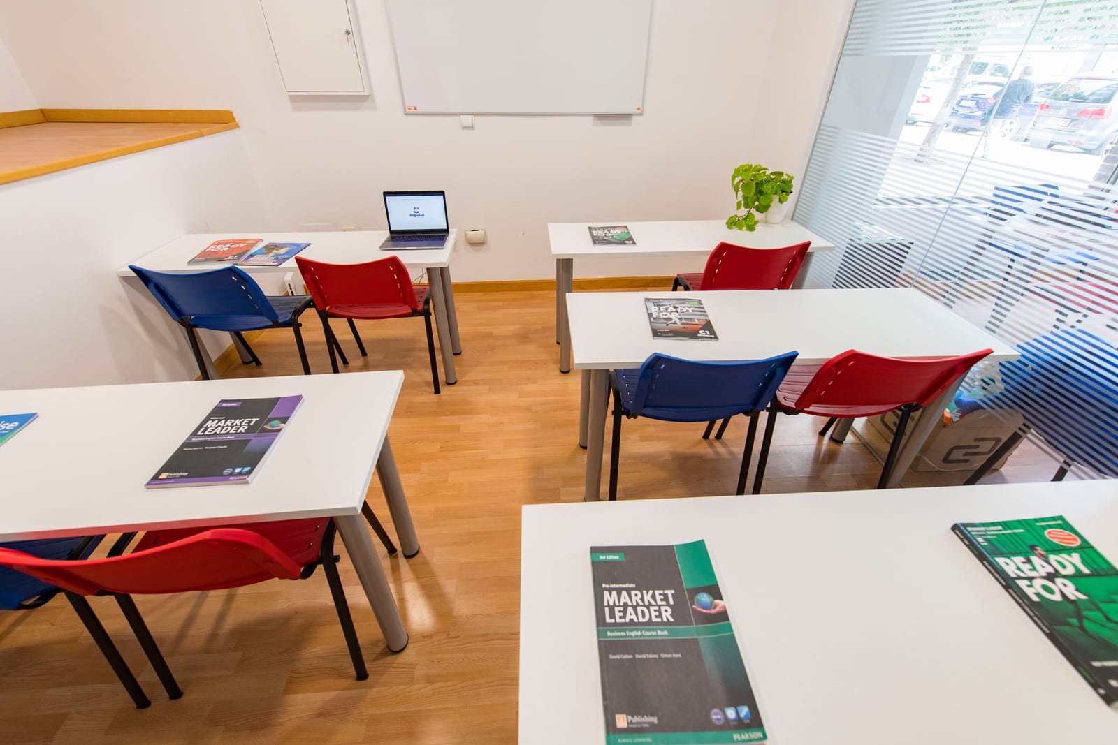 Vista aérea aula Stephen academia inglés La Vaguada Madrid