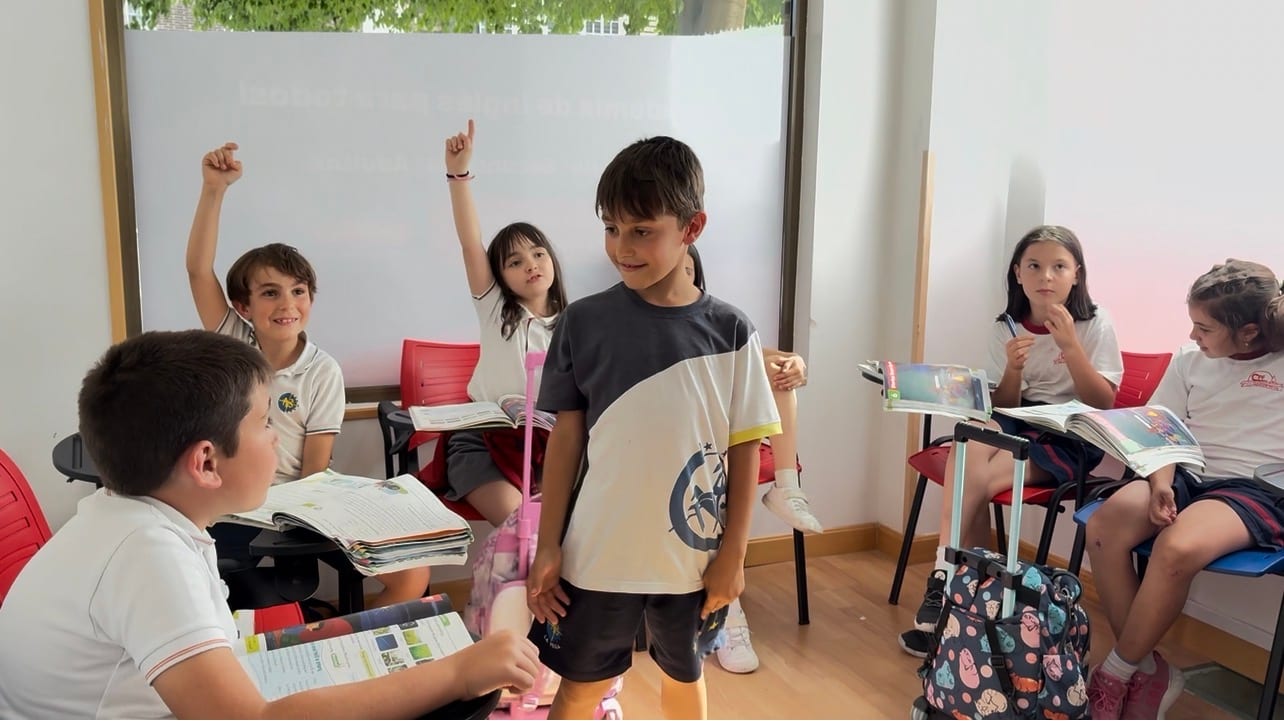 Estudiante de primaria inglés academia Cambridge La Vaguada Madrid
